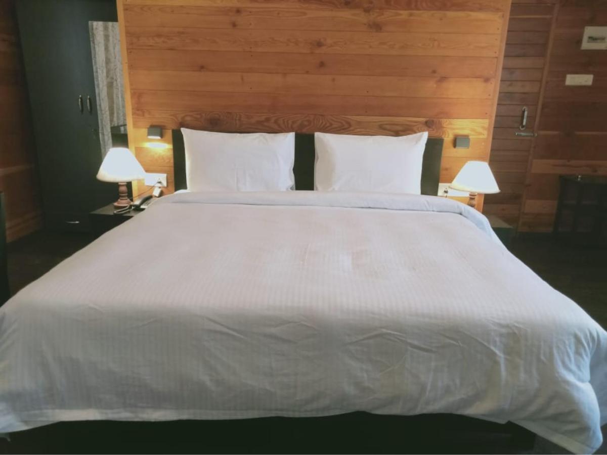 Le Roi Floating Huts & Eco Rooms Tehri New Tehri Exterior foto