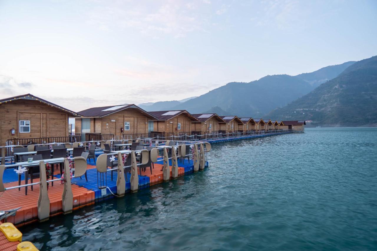 Le Roi Floating Huts & Eco Rooms Tehri New Tehri Exterior foto